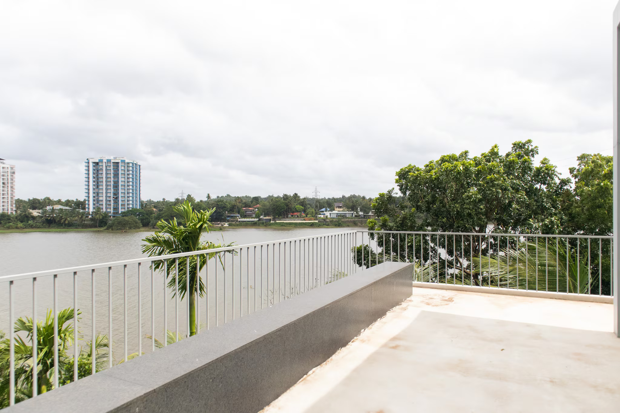 superior-room 4@2x